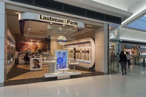 laubman and pank optometrist.